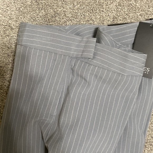 Jones pants -1 gray pin strip NWT - Picture 3 of 8